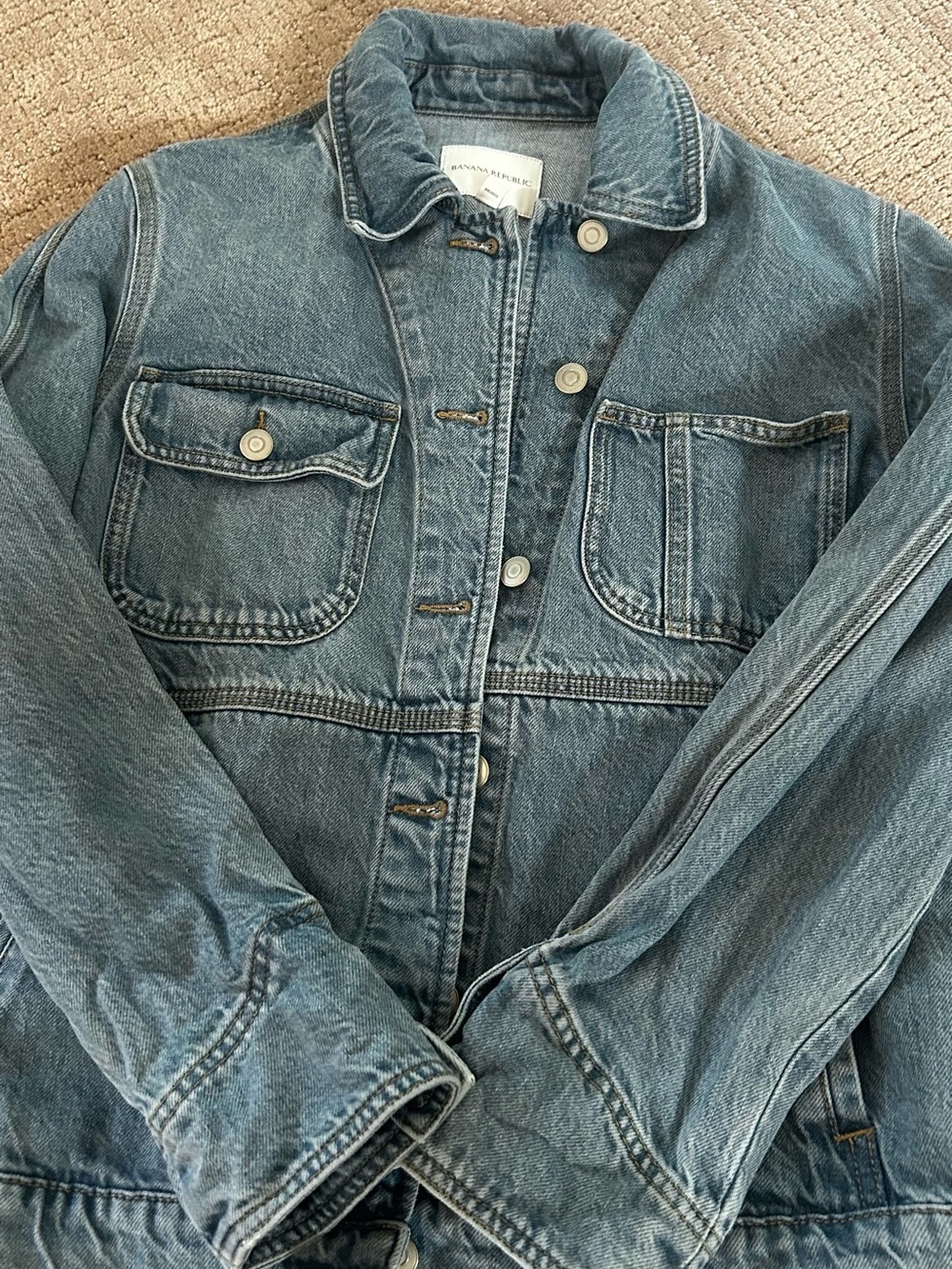 Banana Republic Women's Light Wash Denim Jacket